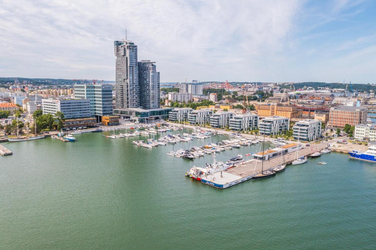 Apartament Faltom 26 Yacht Park Z Tarasem Гдиня Екстериор снимка