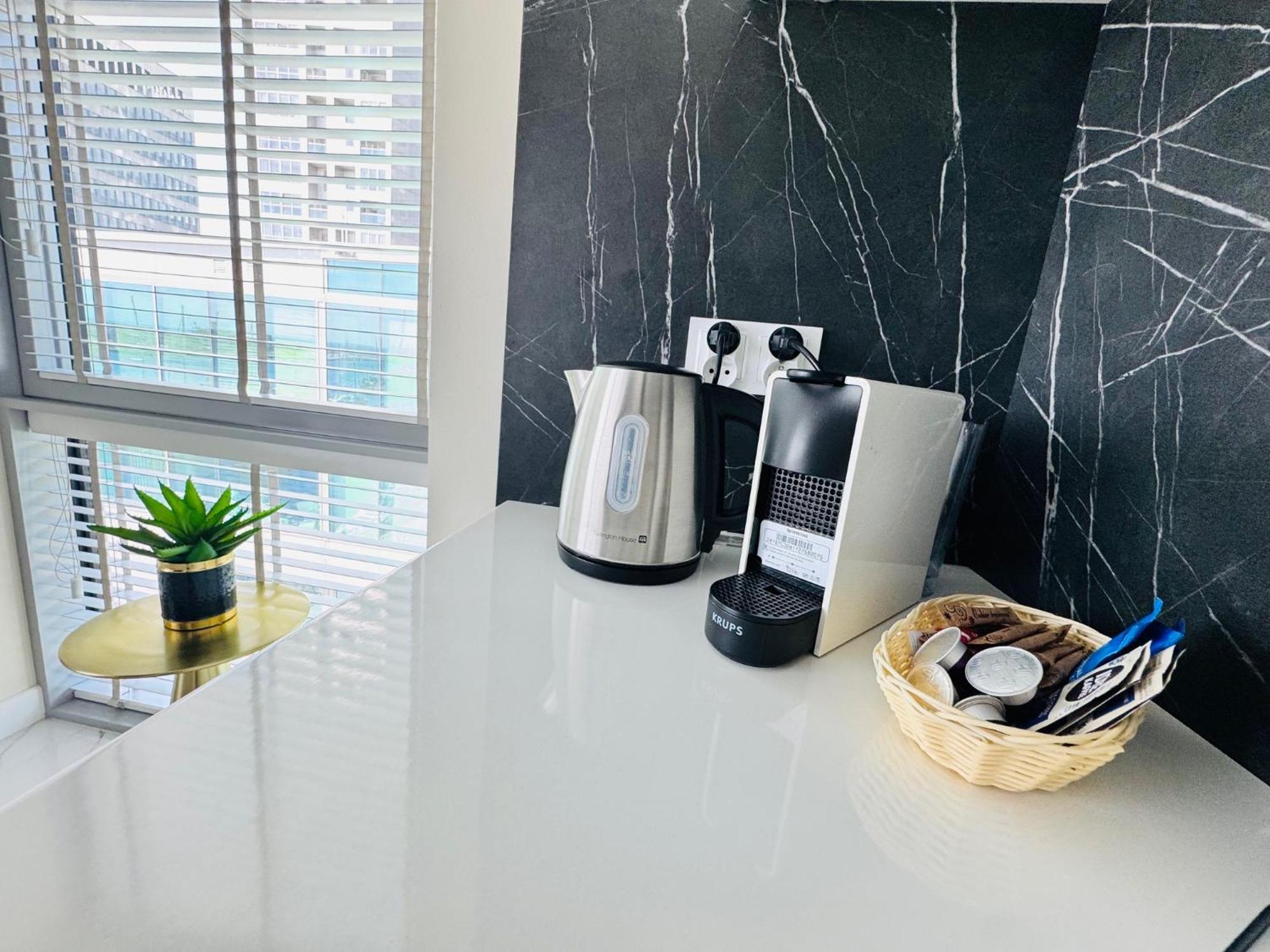Apartament Faltom 26 Yacht Park Z Tarasem Гдиня Екстериор снимка