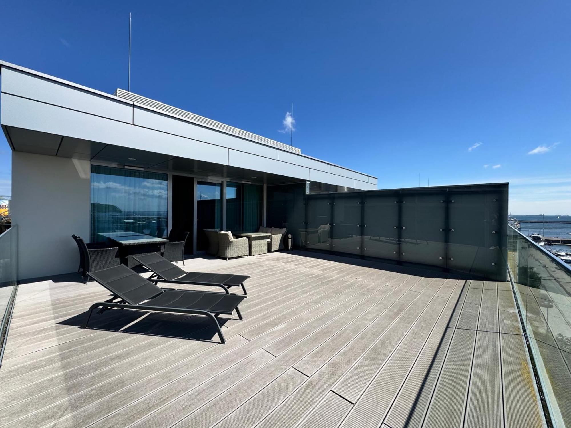 Apartament Faltom 26 Yacht Park Z Tarasem Гдиня Екстериор снимка