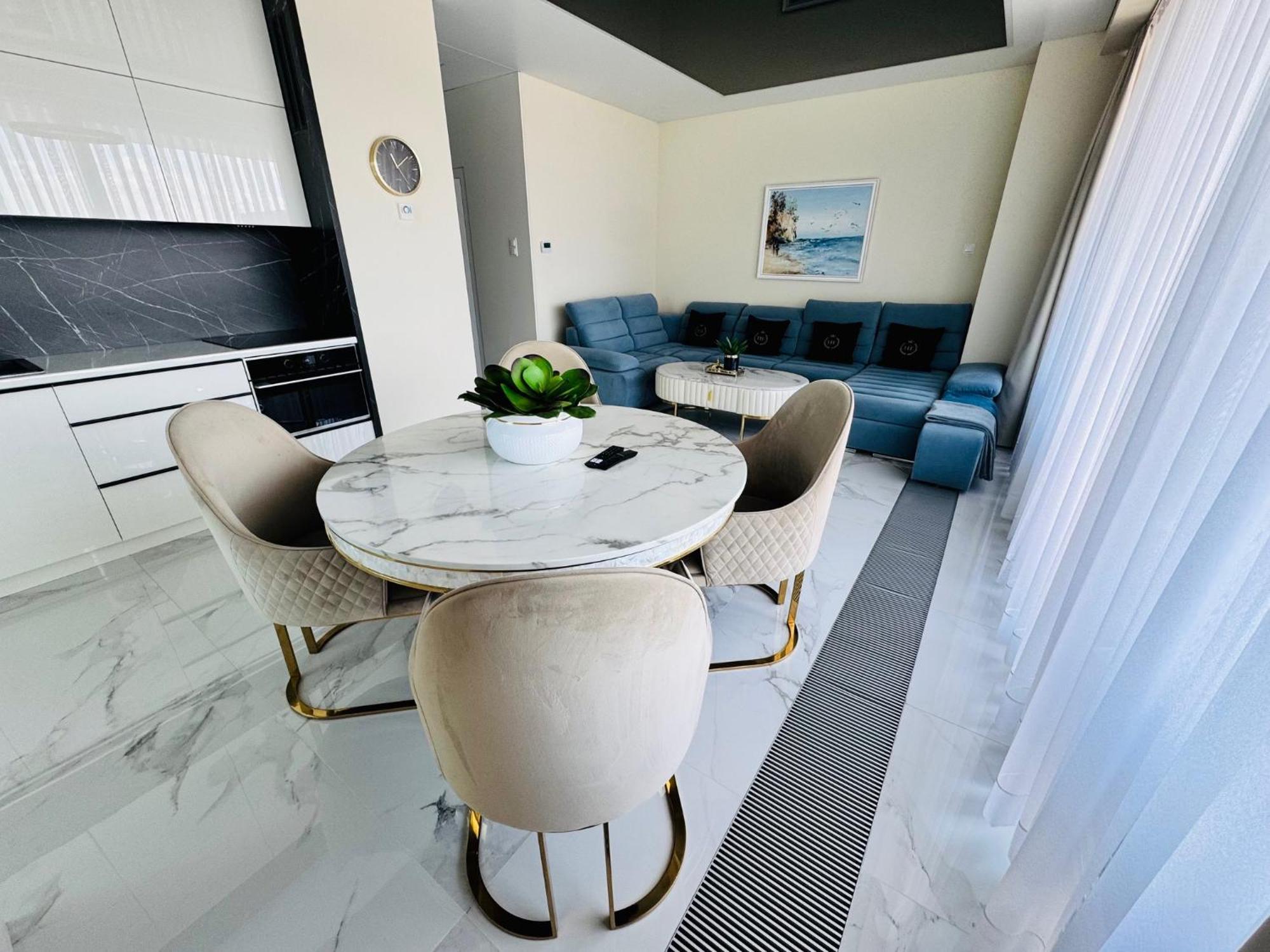 Apartament Faltom 26 Yacht Park Z Tarasem Гдиня Екстериор снимка